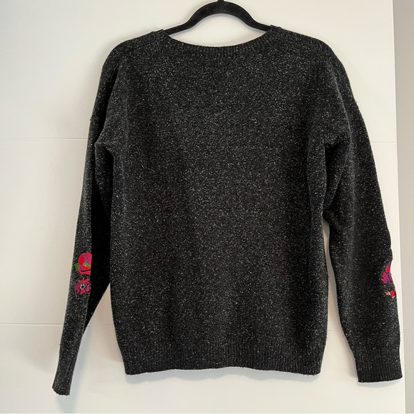 Madame | Embroidered Sweater - Picture 9 of 15